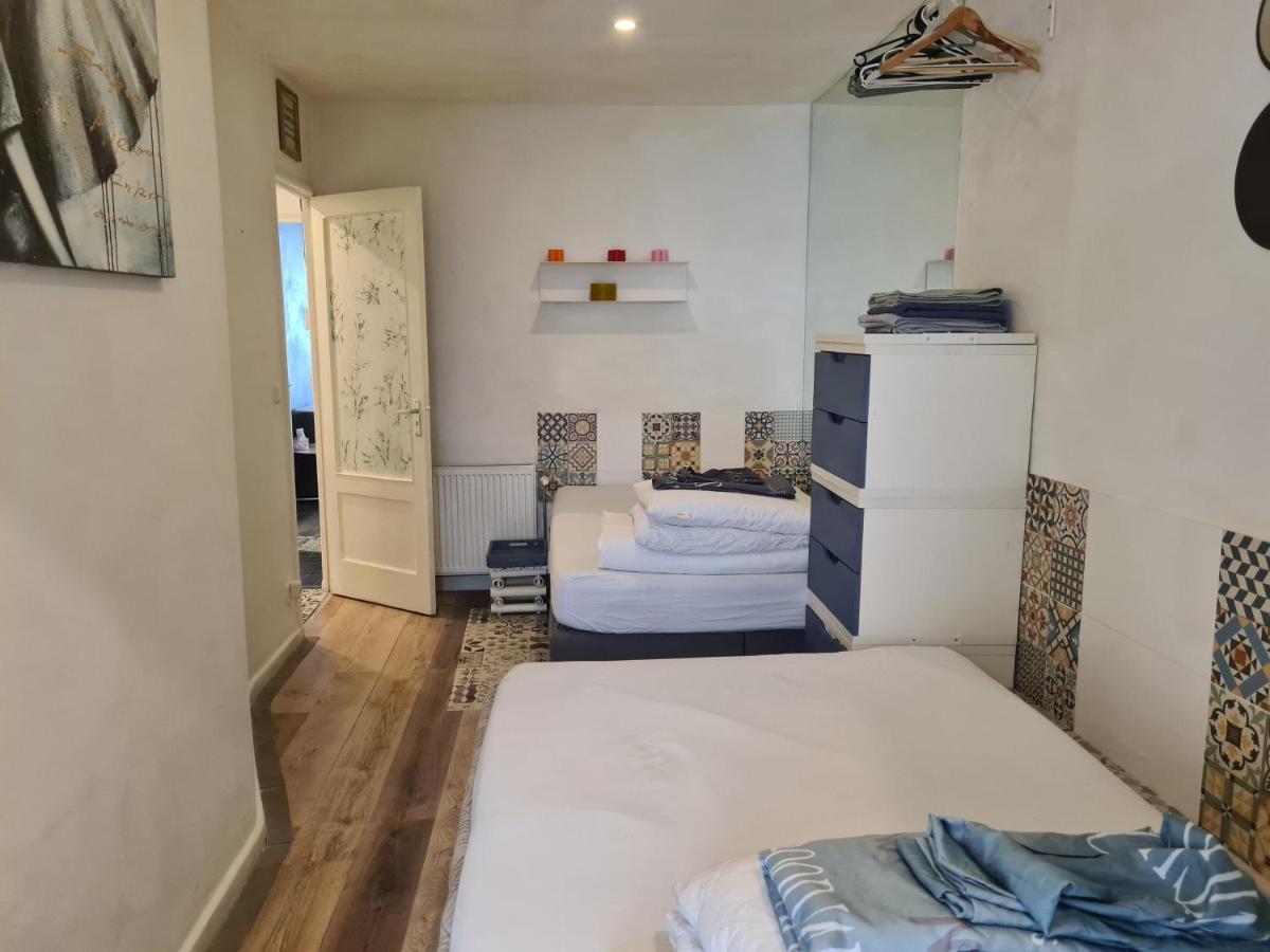 1 Bedroom 15 Min By Tram To Amsterdam Centre! Exterior foto