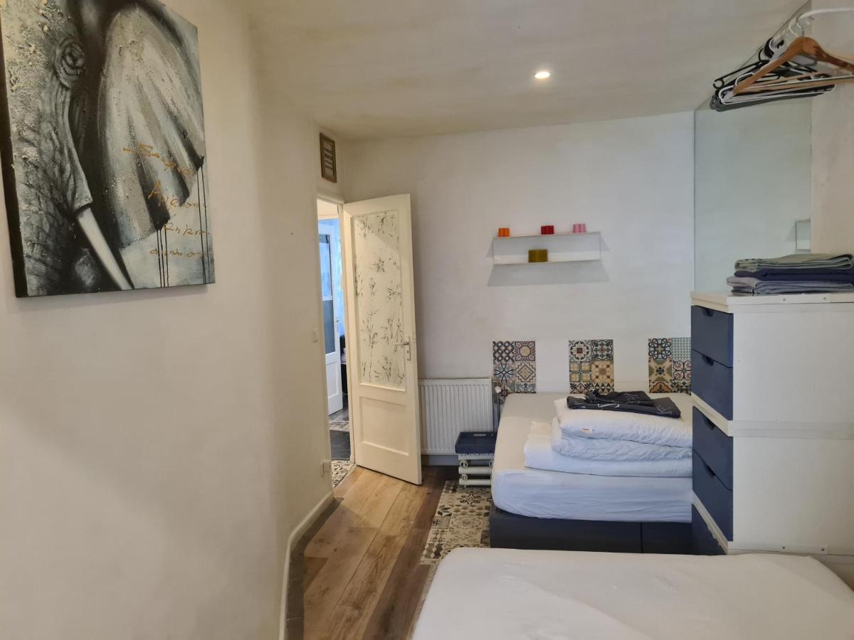 1 Bedroom 15 Min By Tram To Amsterdam Centre! Exterior foto