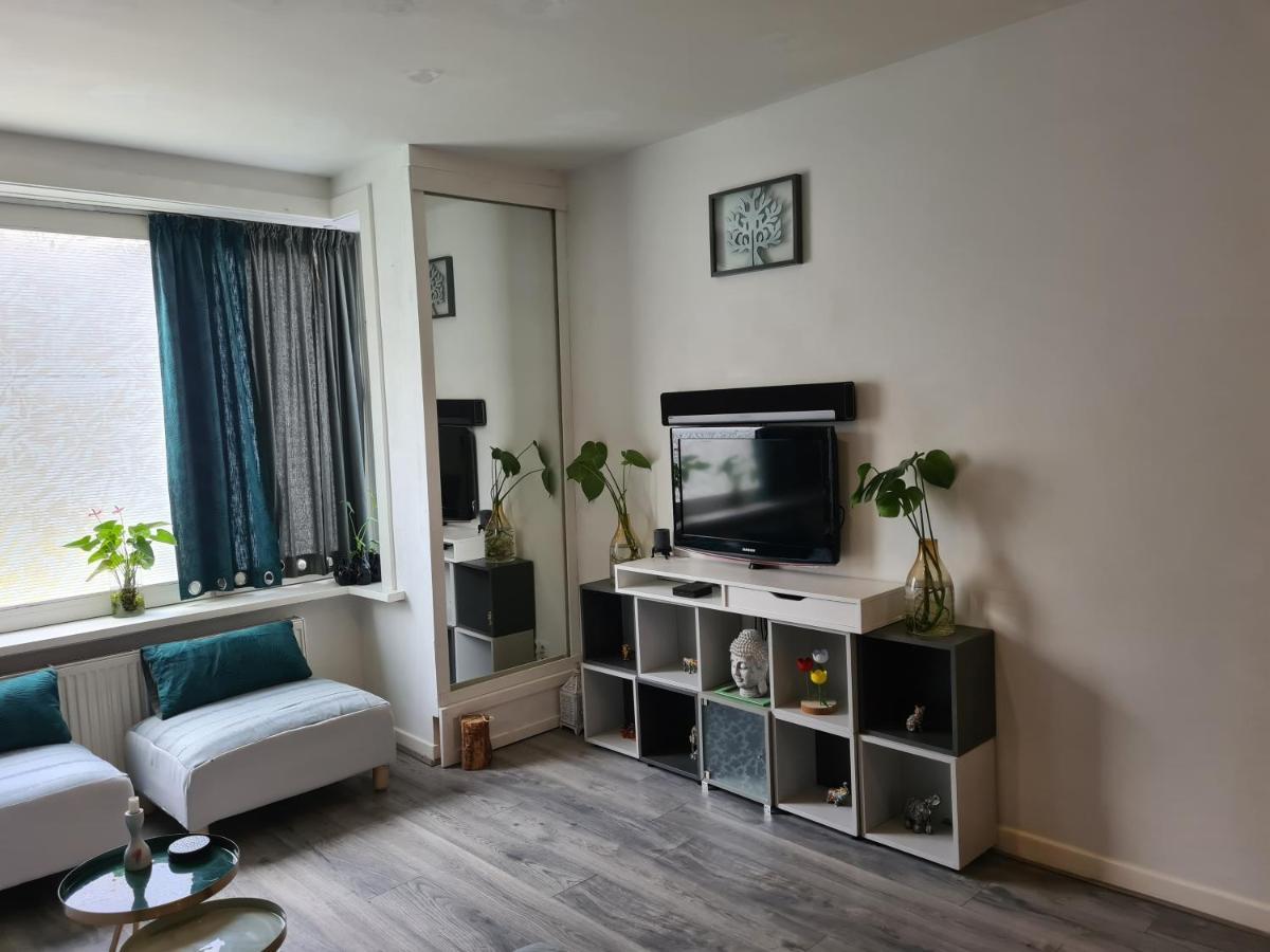 1 Bedroom 15 Min By Tram To Amsterdam Centre! Exterior foto